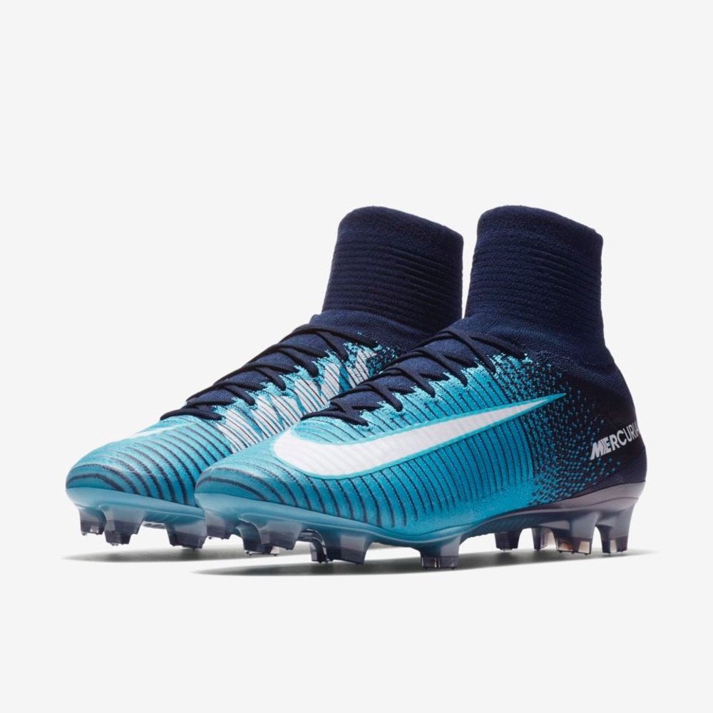 NIKE Mercurial Cleats